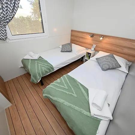 Camping Park Soline Mobile Homes