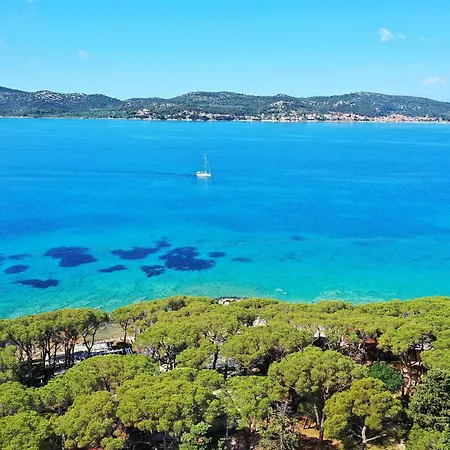 キャンプ場 Park Soline Mobile Homes 4*