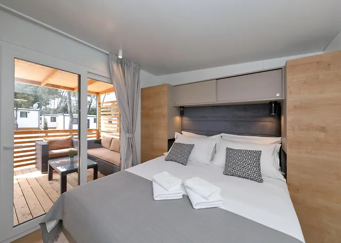 キャンプ場 Park Soline Mobile Homes